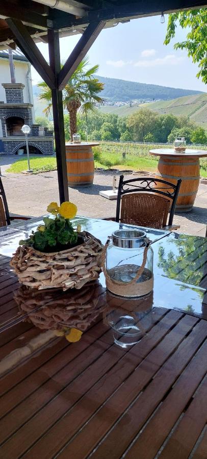 Weingut Licht-Stadtfeld Brauneberg Kültér fotó